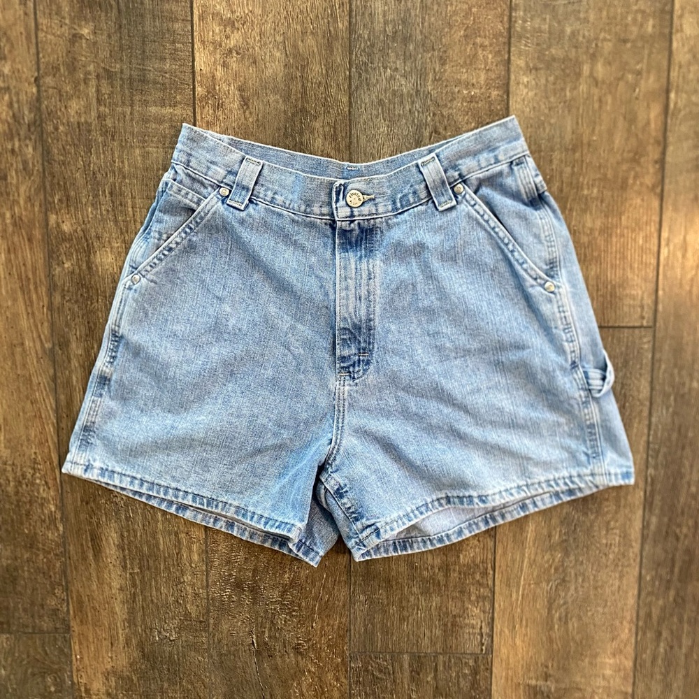 vintage y2k riveted by lee carpenter mom shorts in light wash denim